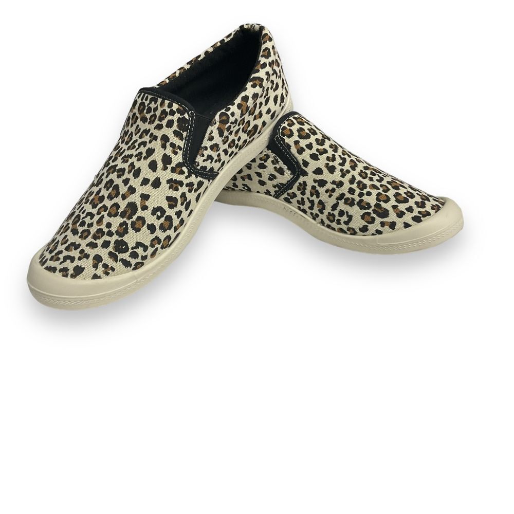 Tommy Bahama Leopard Tan Black Animal Print Slip-On Sneaker Size 8.5 Round Toe